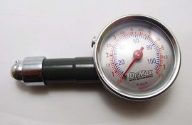 Аналоговый манометр для измерения давления в шинах Dr.Max