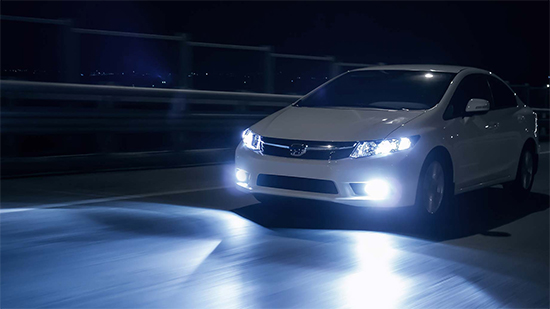 Автомобільна світлодіодна лампочка