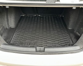 ���� 15 - ������� � �������� ��� Volkswagen Jetta '06-, ������� � ������, ����-����������� (AVTO-Gumm) - ���: PE211556