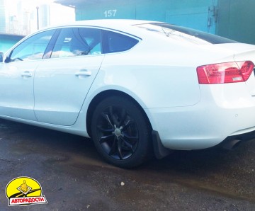    Audi A5 2012-2016.   8T0075101A