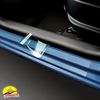      Skoda Octavia A5 '05-13 (3 VentureShield) 4 .