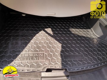 Килимок в багажник для Nissan X-Trail (T32) '14-16 гумо-пластиковий (AVTO-Gumm)