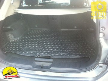 Килимок в багажник для Nissan X-Trail (T32) '14-16 гумо-пластиковий (AVTO-Gumm)