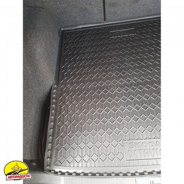������� � �������� ��� Skoda Octavia '97-09 ���������, ����-����������� (AVTO-Gumm)