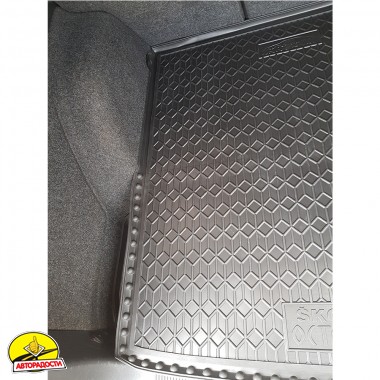 ������� � �������� ��� Skoda Octavia '97-09 ���������, ����-����������� (AVTO-Gumm)