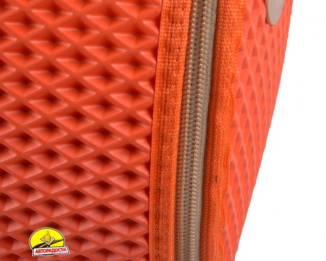 ���������� � �������� EVA L, ��������� (Kinetic)