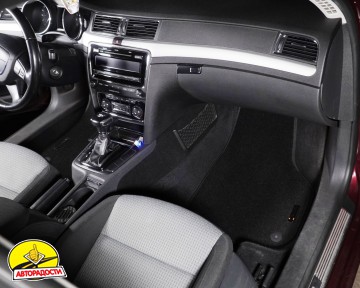 ������� � ����� ��� Skoda Superb '09-14 ����������, ����� (��������)