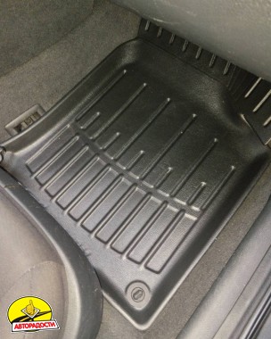 ������� � ����� 3D ��� Skoda Octavia '97-09, ��������� (Stingray)