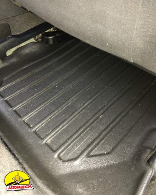 ������� � ����� 3D ��� Skoda Octavia '97-09, ��������� (Stingray)