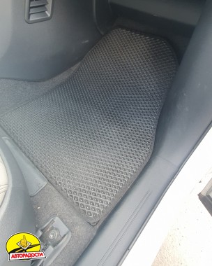 Килимки в салон Subaru Solterra '23-, EVA, чорні (Kinetic)