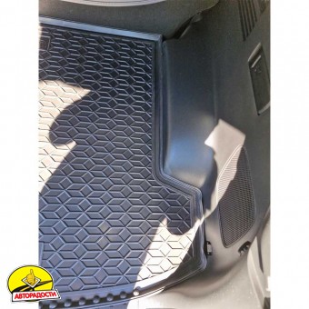 ������� � �������� Hyundai Tucson USA 4 '21- (� ����������), ����-����������� (AVTO-Gumm)