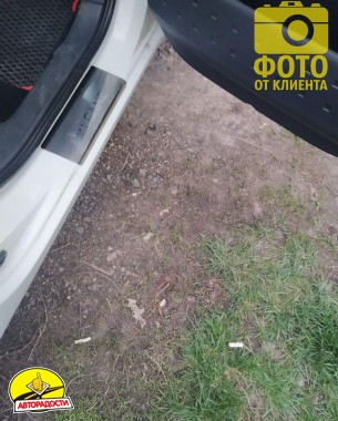 �������� �� ������ ��� Renault Megane '02-08 �������/��������� 5 ��. (Premium)